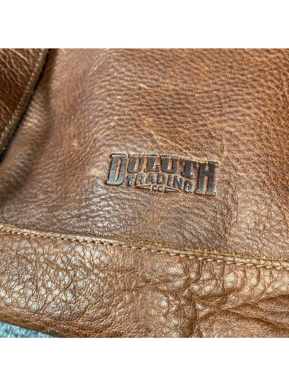 Duluth Trading Co Leather Messenger Backpack Crossbody Brown Pebbled Brass